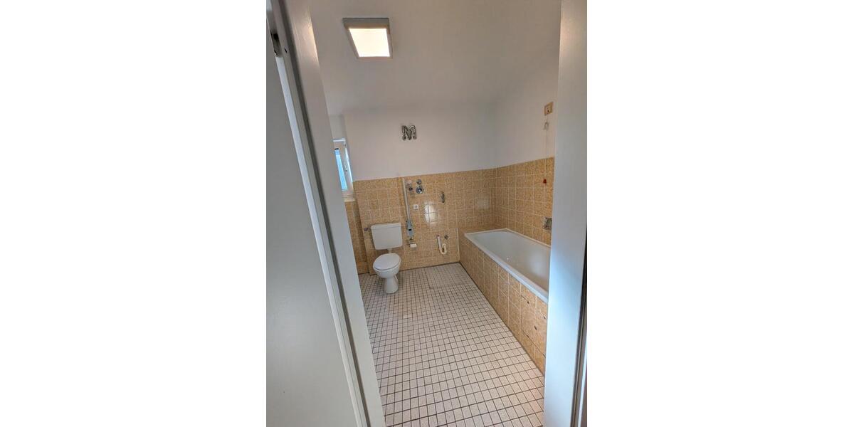 Etagenwohnung Bochum Bochum-Mitte - 2 Zimmer, 49 m&sup2;, 285&euro; | Angebot:27547789