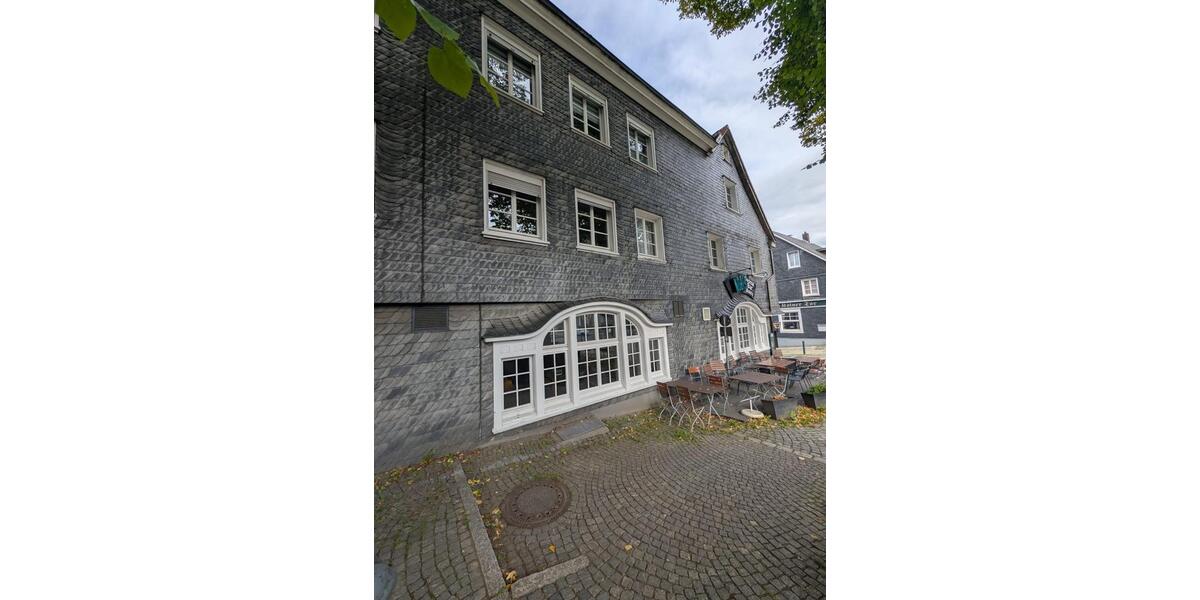 Mehrfamilienhaus, Wohnhaus Remscheid Gemarkung Bergisch Born - 9 Zimmer, 295 m&sup2;, 529.000&euro; | Angebot:27430288