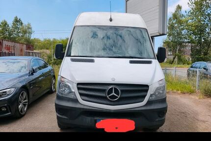 Mercedes-Benz Sprinter 215.000 km 14.875 &euro; Duisburg 47249