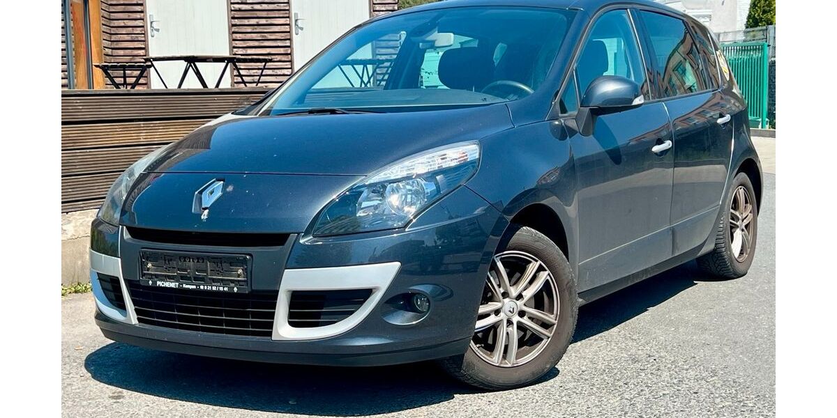 Renault Scenic 145.882 km 2.400 &euro; Gelsenkirchen 45884
