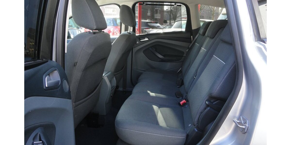 Ford C-Max Champion Editi. Z.Riemen+Ölpumpe+Turbo Neu 131.000 km 5.790 &euro; Neuss 41462