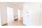 Helle 3,5-Zimmer-Wohnung mit Garage, Kellerraum und Dachboden-Stauraum - Erdgeschoßwohnung Essen Stadtbezirk III | Angebot:27200883