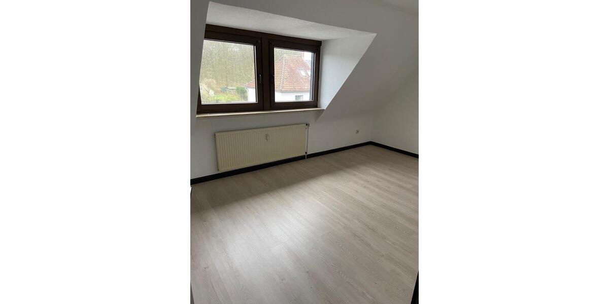 Dachgeschoßwohnung Herten - 3 Zimmer, 555&euro; | Angebot:23395058