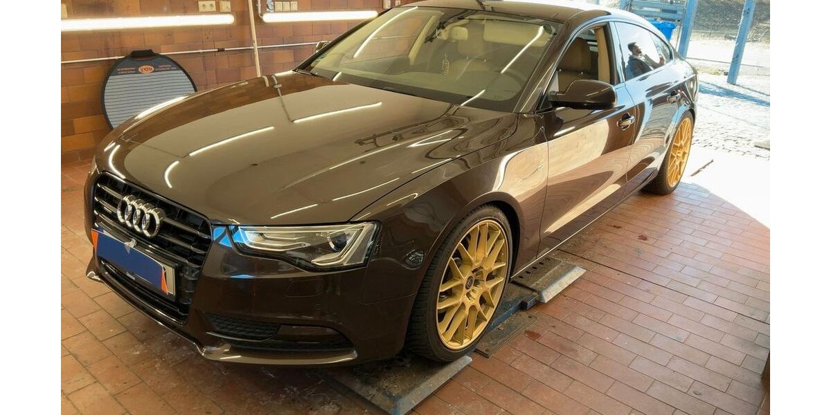 Audi A5 139.999 km 16.500 &euro; Düsseldorf 40233