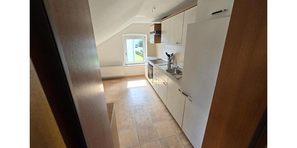 Dachgeschoßwohnung Herne Sodingen - 3 Zimmer, 60 m&sup2;, 370&euro; | Angebot:27533015