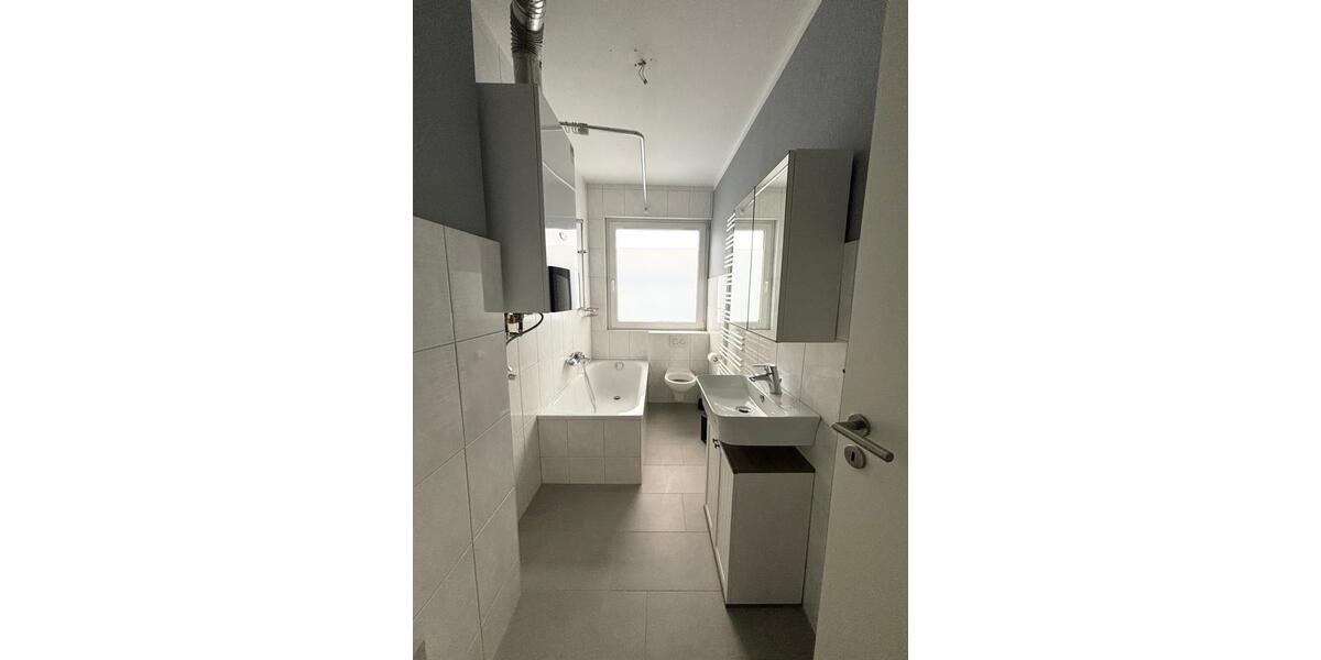 Etagenwohnung Hagen - 2 Zimmer, 63 m&sup2;, 590&euro; | Angebot:25933957