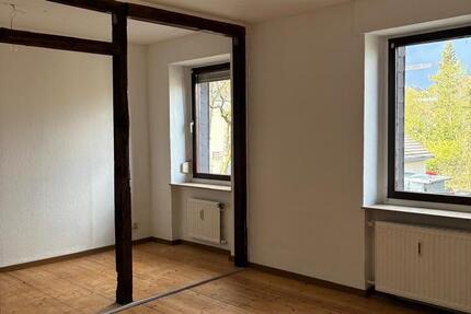 Wohnung Bochum Bochum-Südwest - 4 Zimmer, 110 m&sup2;, 900&euro; | Angebot:25956703