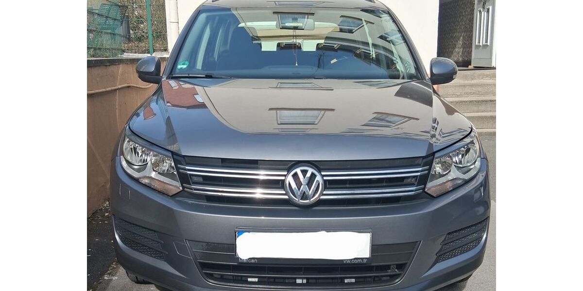 VW Tiguan 257.000 km 9.490 &euro; Wuppertal 42275