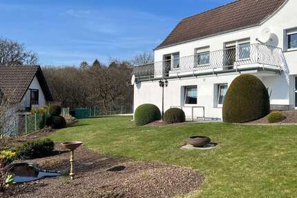 Haus Wermelskirchen - 10 Zimmer, 178 m&sup2;, 399.000&euro; | Angebot:27098461