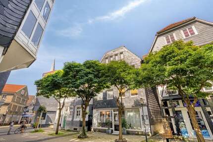 Haus Hattingen - 7.5 Zimmer, 239 m&sup2;, 379.000&euro; | Angebot:26985674