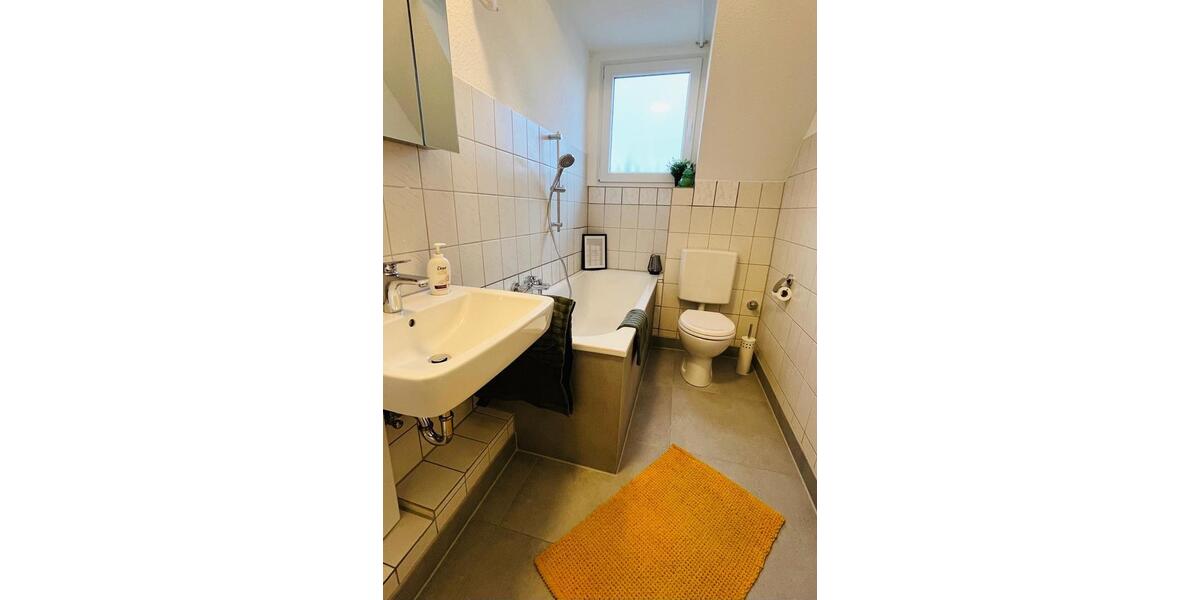Etagenwohnung Duisburg Hochheide - 2 Zimmer, 50 m&sup2;, 725&euro; | Angebot:27585777