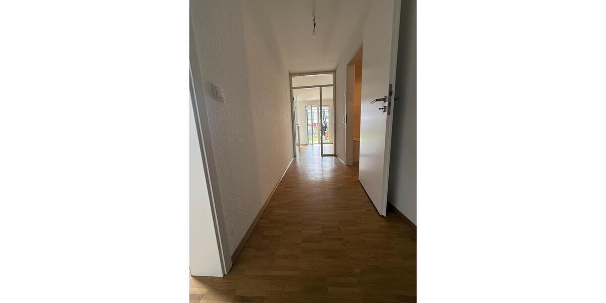 Terrassenwohnung Duisburg Duisburg-Mitte - 2 Zimmer, 75 m&sup2;, 950&euro; | Angebot:26042783
