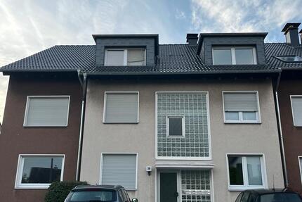 Wohnung Bochum Bochum-Südwest - 4 Zimmer, 108 m&sup2;, 1.750&euro; | Angebot:27546965