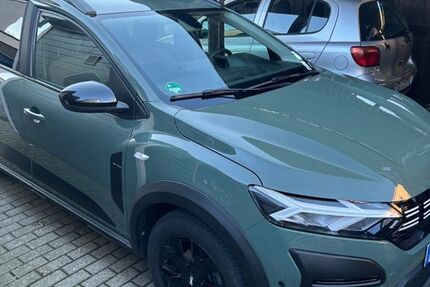 Dacia Jogger 35.600 km 16.300 &euro; Velbert 42549