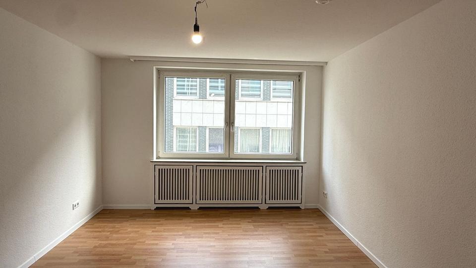 Etagenwohnung Wuppertal Elberfeld - 2 Zimmer, 78 m&sup2;, 610&euro; | Angebot:25884389