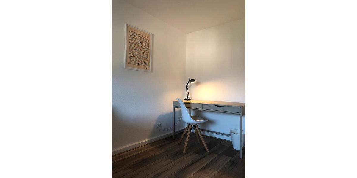 Dachgeschoßwohnung Düsseldorf Stadtbezirk 3 - 1 Zimmer, 38 m&sup2;, 1.090&euro; | Angebot:25405175