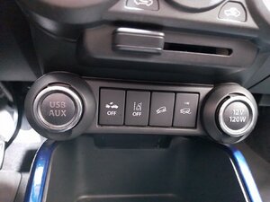 Suzuki Ignis Comfort 4x4 Hybrid AHK met Alu Allwetter 20.445 km 15.990 &euro; HAAN 42781
