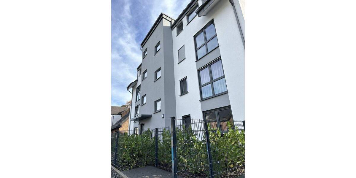 Etagenwohnung Düsseldorf Reisholz - 3 Zimmer, 115 m&sup2;, 569.000&euro; | Angebot:25760492