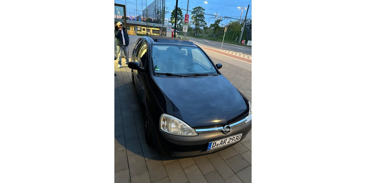 Opel Corsa C 154.000 km 1.750 &euro; Düsseldorf 40213