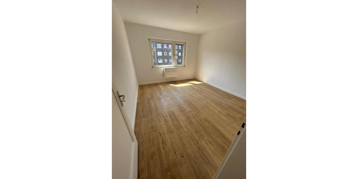 Etagenwohnung Wuppertal Sedansberg - 2 Zimmer, 61 m&sup2;, 600&euro; | Angebot:25887568