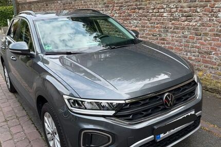 VW T-Roc 28.500 km 27.290 &euro; Düsseldorf 40489