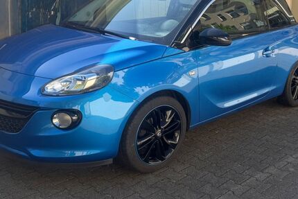 Opel Adam 95.000 km 8.350 &euro; Essen 45144