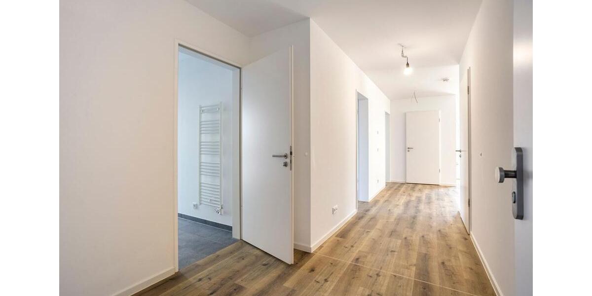 Erdgeschoßwohnung Gelsenkirchen Gelsenkirchen-Nord - 3 Zimmer, 95 m&sup2;, 1.070&euro; | Angebot:25853470
