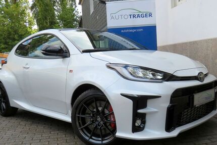 Toyota Yaris 2.409 km 37.890 &euro; Wuppertal 42109