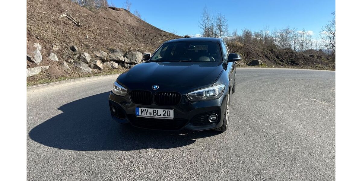 BMW 120 96.000 km 17.390 &euro; Düsseldorf 40217