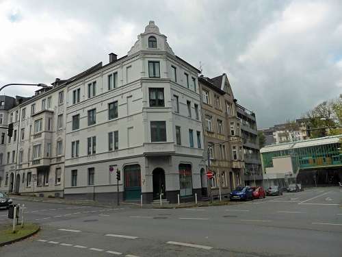 Einfamilienhaus Wuppertal Vohwinkel - 11 Zimmer, 305 m&sup2;, 559.000&euro; | Angebot:27528232