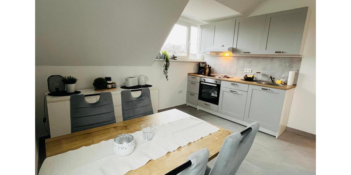 Etagenwohnung Duisburg Hochheide - 2 Zimmer, 50 m&sup2;, 725&euro; | Angebot:27585777