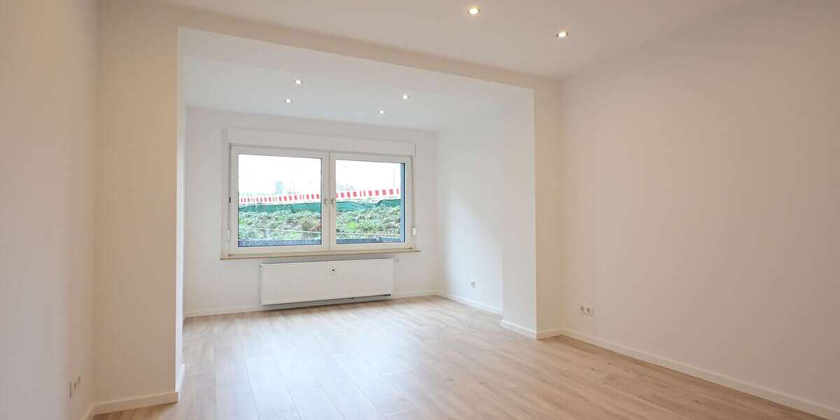 Etagenwohnung Bochum Innenstadt - 3.5 Zimmer, 100 m&sup2;, 1.100&euro; | Angebot:26020246
