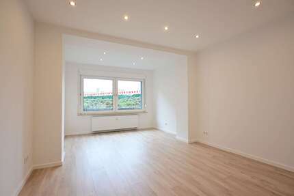 Wohnung Bochum Innenstadt - 3.5 Zimmer, 100 m&sup2;, 1.100&euro; | Angebot:26020246