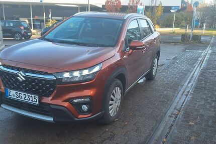 Suzuki (SX4) S-Cross 8.900 km 22.490 &euro; Essen 45127