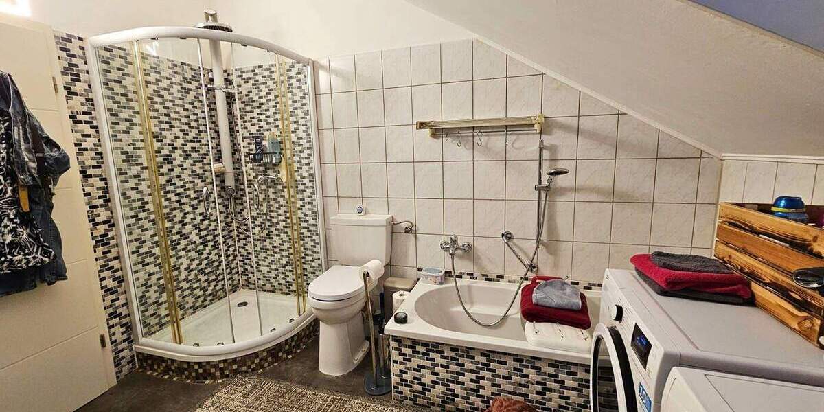 Mehrfamilienhaus, Wohnhaus Burscheid / Heddinghofen Burscheid - 2 Zimmer, 445 m&sup2;, 649.000&euro; | Angebot:25773837