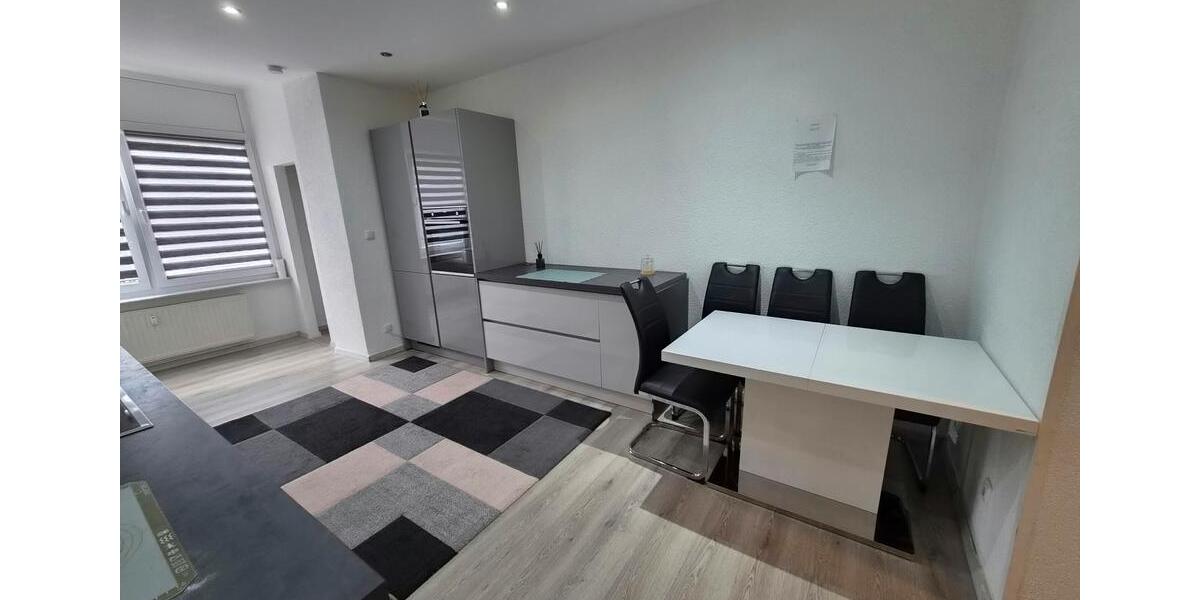 Erdgeschoßwohnung Duisburg Duisburg-Mitte - 2 Zimmer, 60 m&sup2;, 1.500&euro; | Angebot:27541998