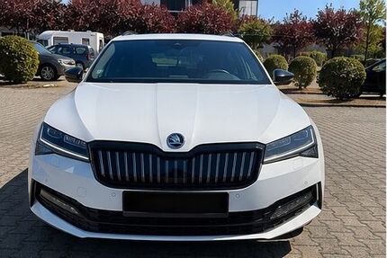 Skoda Superb 80.500 km 23.000 &euro; Mülheim an der Ruhr 45481