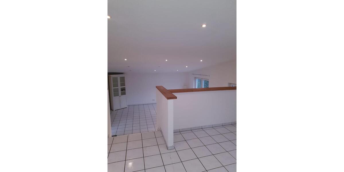 Hochparterre Düsseldorf Stadtbezirk 7 - 2 Zimmer, 65 m&sup2;, 1.200&euro; | Angebot:27553174