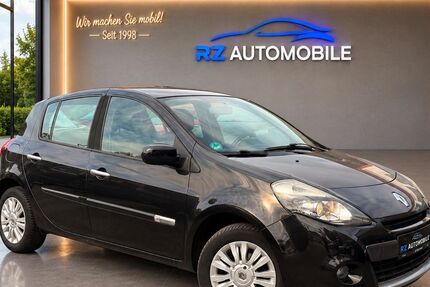 Renault Clio 102.655 km 2.600 &euro; Düsseldorf 40227