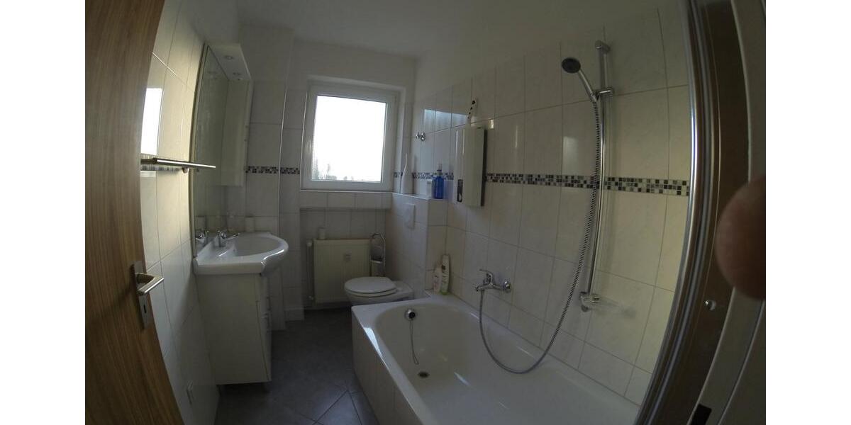 Dachgeschoßwohnung Wuppertal Eckbusch - 1 Zimmer, 32 m&sup2;, 360&euro; | Angebot:27544520