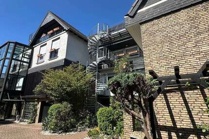 Haus Leichlingen (Rheinland) - 18 Zimmer, 596 m&sup2;, 1.700.000&euro; | Angebot:27131241