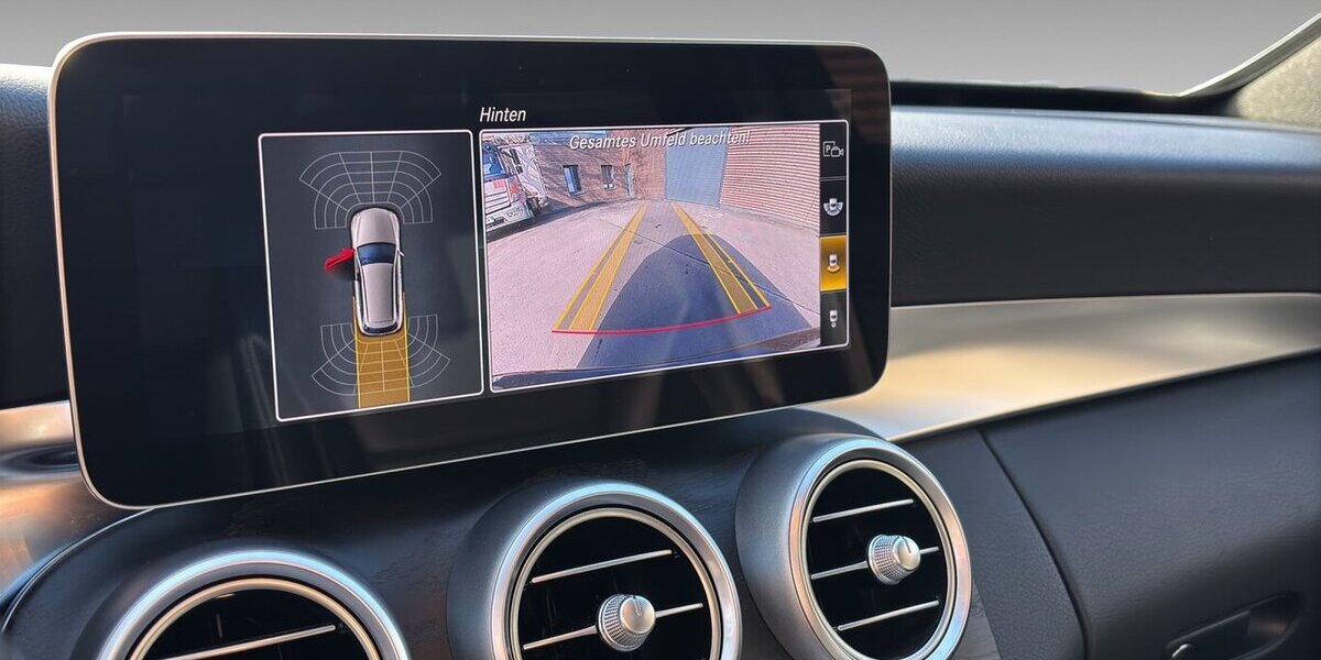 Mercedes-Benz C 400 T 4M AMG Pano Burm StdHz. HuD AHK Leder 138.921 km 25.500 &euro; Wuppertal 42327