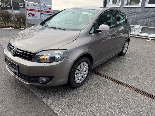 VW Golf 121.359 km 8.700 &euro; Remscheid 42899