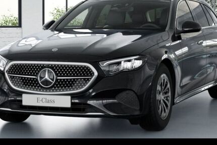 Mercedes-Benz E 220 3.296 km 51.990 &euro; Düsseldorf 40470