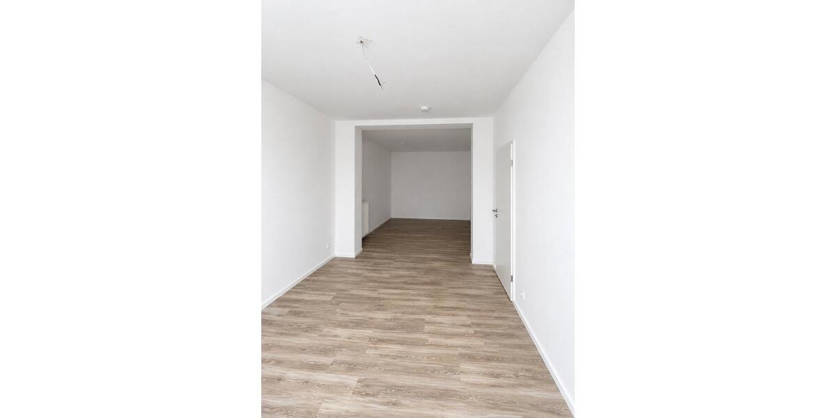 Erdgeschoßwohnung Duisburg Mittelmeiderich - 3 Zimmer, 97 m&sup2;, 820&euro; | Angebot:27552986
