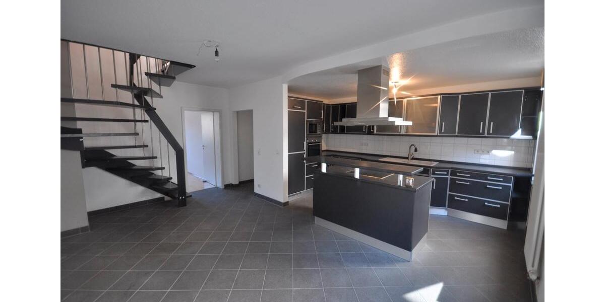 Maisonettenwohnung Wuppertal Gemarkung Barmen - 4 Zimmer, 120 m&sup2;, 1.684&euro; | Angebot:24745295