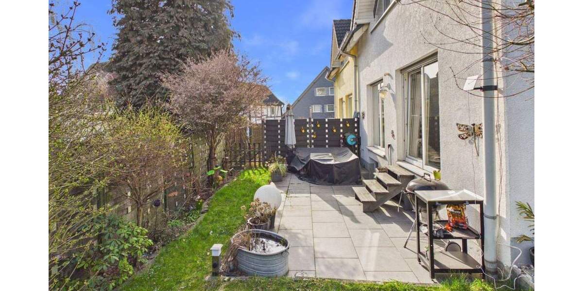 Doppelhaushälfte Solingen Burg - 6 Zimmer, 125 m&sup2;, 475.000&euro; | Angebot:25800879