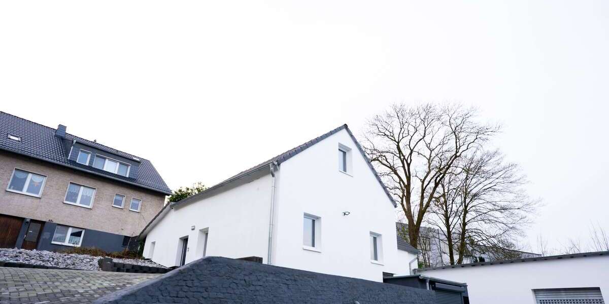 Einfamilienhaus Remscheid Reinshagen - 5 Zimmer, 152 m&sup2;, 499.000&euro; | Angebot:24293597