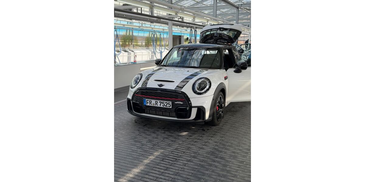 Mini John Cooper Works 42.000 km 32.000 &euro; Düsseldorf 40476