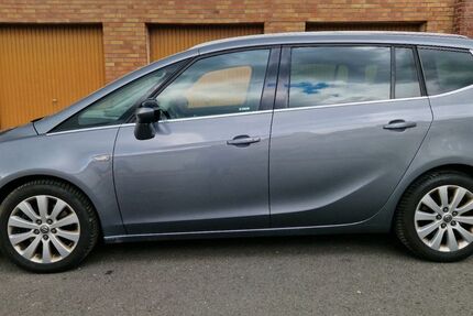 Opel Zafira 206.000 km 9.699 &euro; Gelsenkirchen 45881